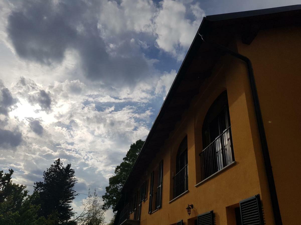 Maison d'hôtes Cascina Ghitin Relais à Asti Extérieur photo